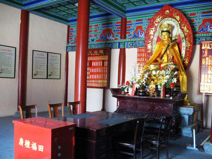 實拍佛都汶上大寶相寺的“悟空佛牙” - 張子涵 - 張子涵的博客