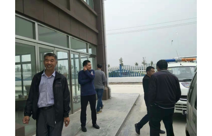 汶上縣人民政府 工作動態(tài) 縣房管局督導公共租賃性住房華城雅居項目建設情況