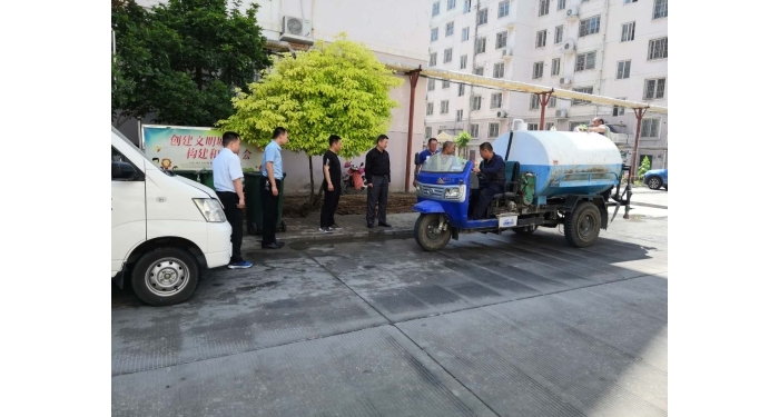 汶上縣人民政府 工作動態(tài) 縣住房保障中心督導(dǎo)各物管小區(qū)大氣污染防治工作