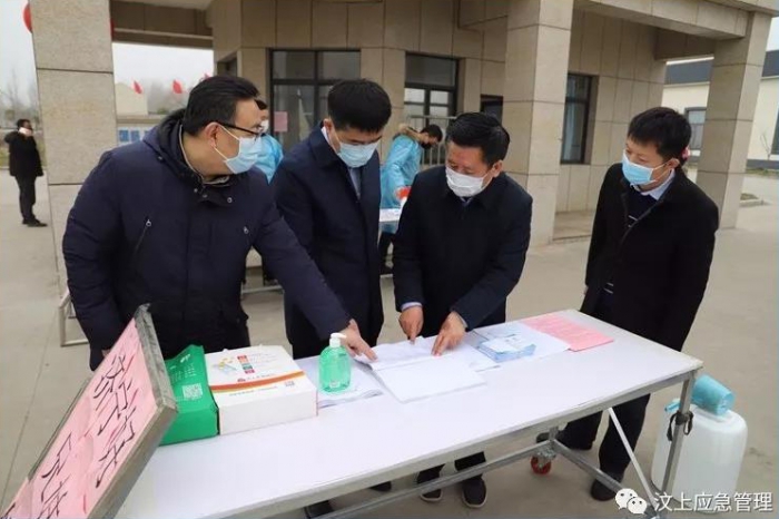 汶上縣人民政府 政務(wù)要聞 縣委常委、副縣長魏中齊帶隊檢查企業(yè)復(fù)工復(fù)產(chǎn)、疫情防控和安 ...