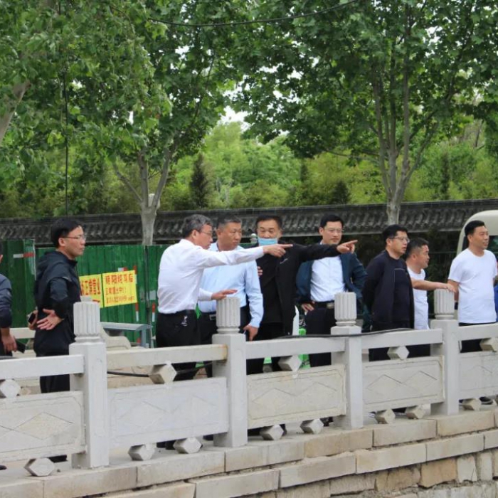 李洪文縣長視察城市重點(diǎn)工程建設(shè)情況